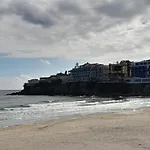 трёхкомнатные роскошные у моря в санта марина アパート *