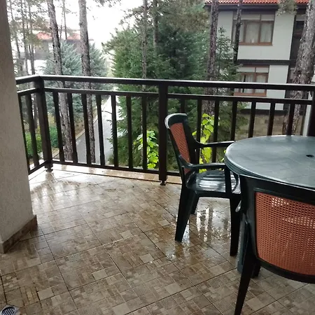 公寓 трёхкомнатные роскошные у моря в санта марина 索佐波尔