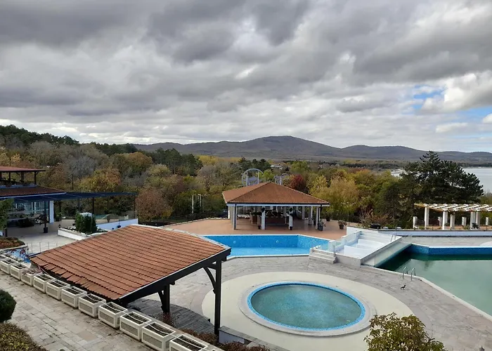 трёхкомнатные роскошные у моря в санта марина Apartment Sozopol