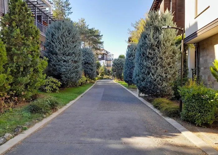 трёхкомнатные роскошные у моря в санта марина Apartment