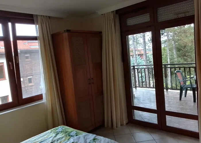 трёхкомнатные роскошные у моря в санта марина Apartment