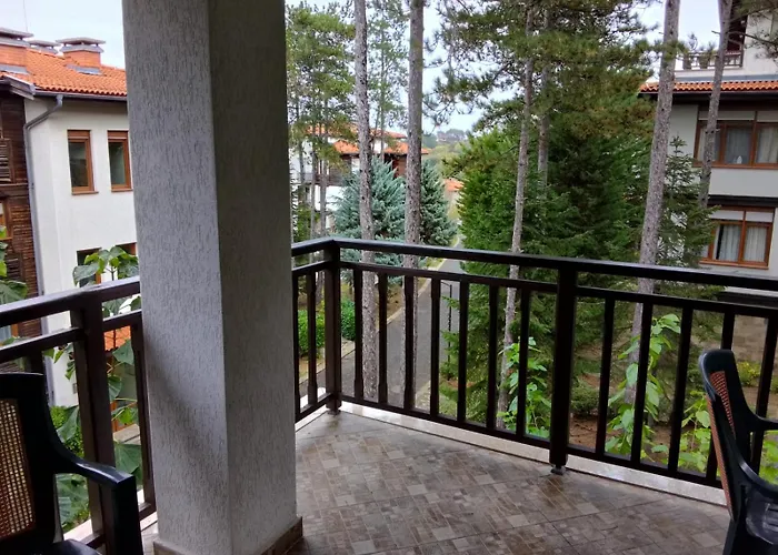 трёхкомнатные роскошные у моря в санта марина 公寓 索佐波尔