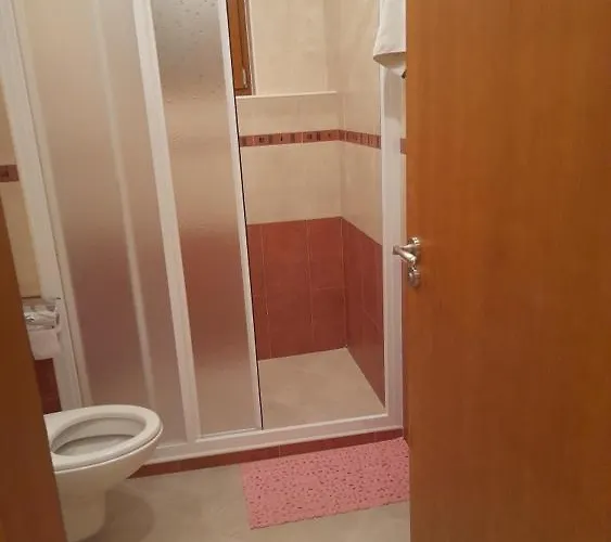 трёхкомнатные роскошные у моря в санта марина Апартамент