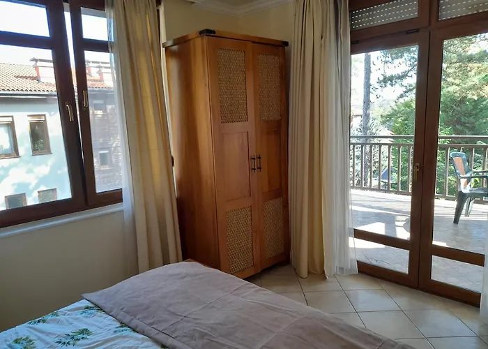 Апартамент трёхкомнатные роскошные у моря в санта марина