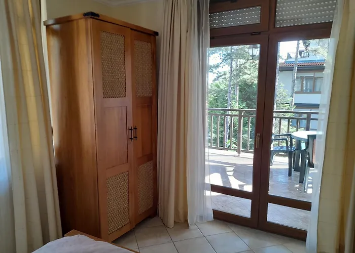 трёхкомнатные роскошные у моря в санта марина * Созопол