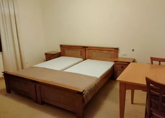 трёхкомнатные роскошные у моря в санта марина ソゾポル